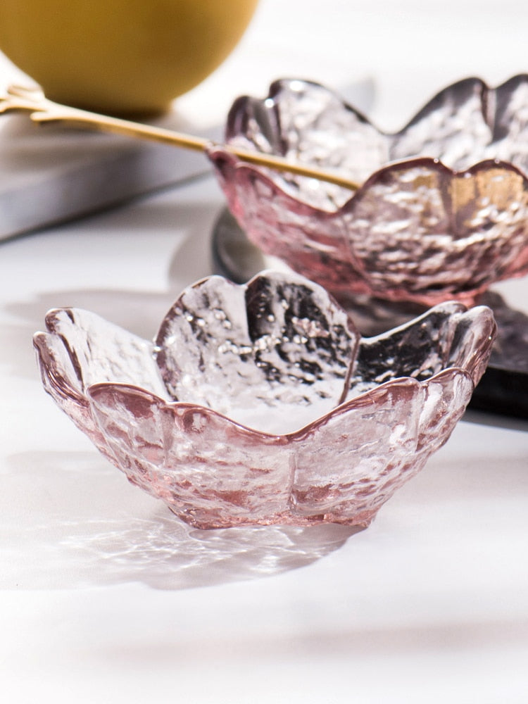 texxture Norwell™ Glass Serving Bowl - lily & onyx